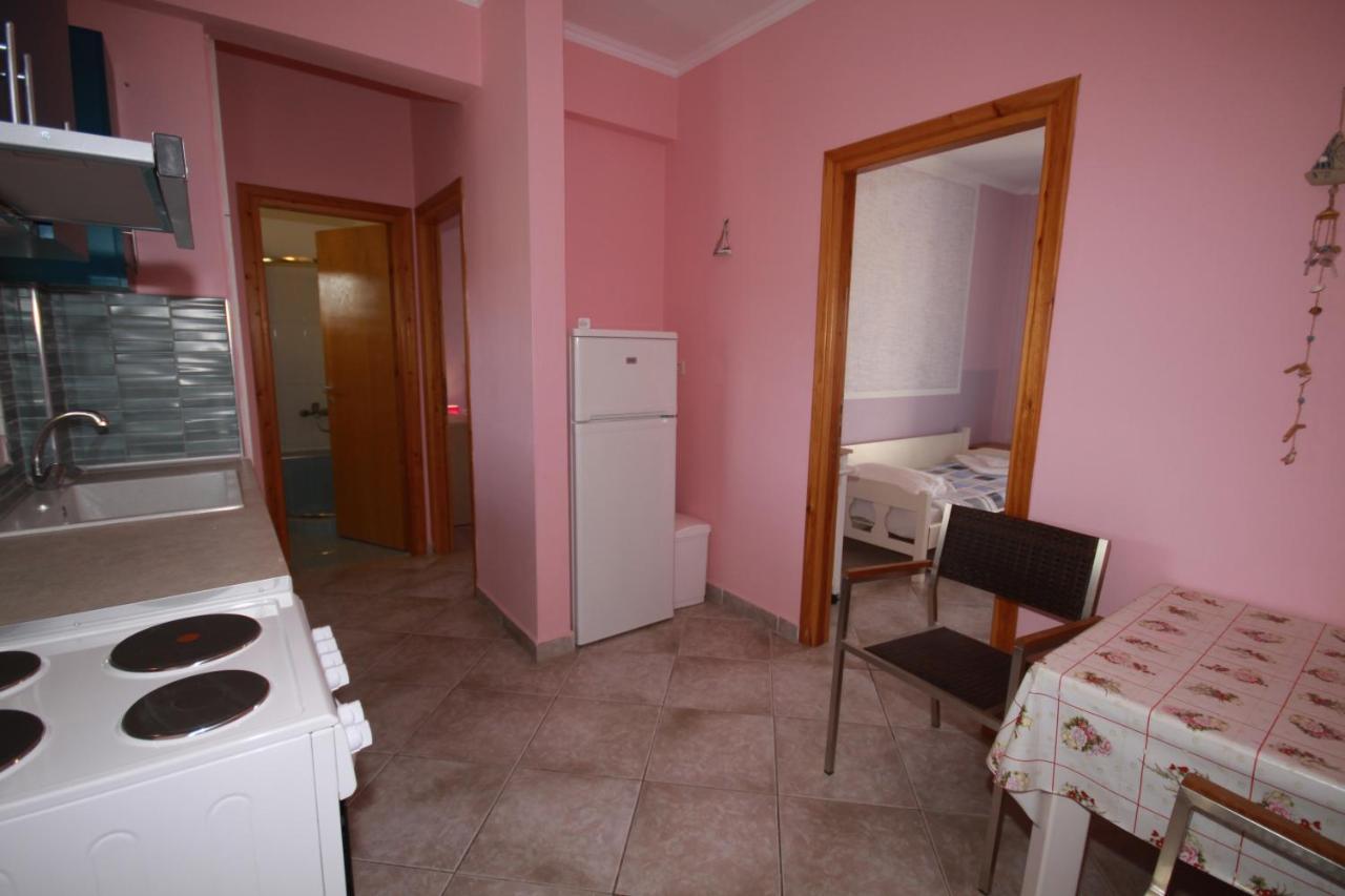 Zephyros Rooms Ormos Panagias Esterno foto